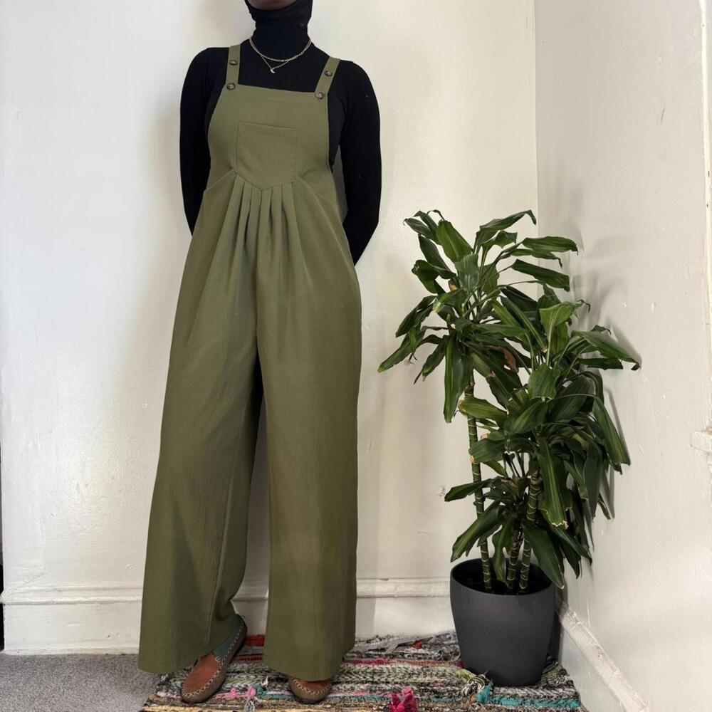 Sage Olive Wide-Leg Pinafore Jumpsuit - Size L‎ - Picture 4 of 7